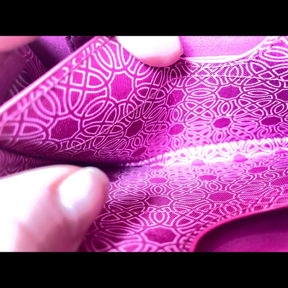 Stella & Dot Wallet - Picture 6 of 9